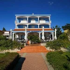 Belvedere Hotel